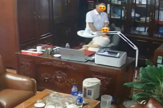 Clip nóng hiệu trưởng Hải Hậu Ninh Bình mới ra lò